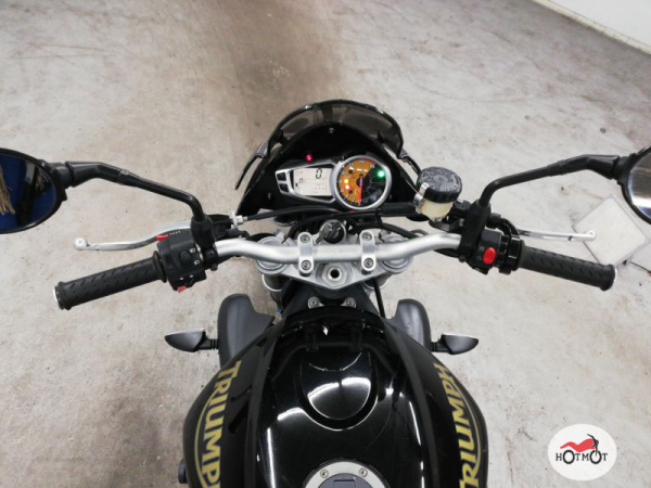 Мотоцикл TRIUMPH Street Triple 2010, Черный пробег 40640 | Мототека