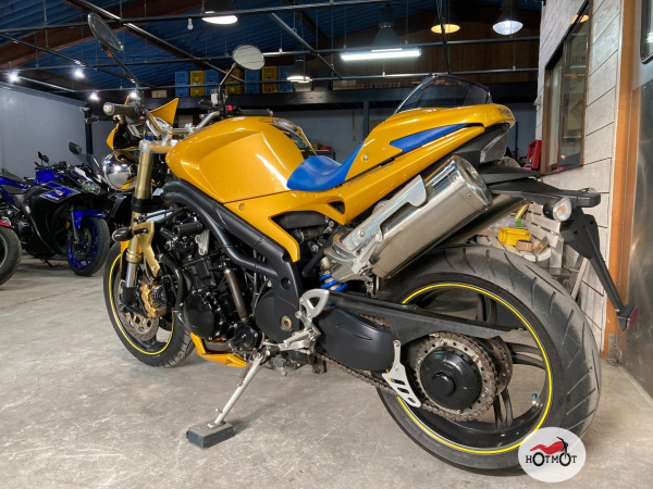 Мотоцикл TRIUMPH Speed Triple 2006, Жёлтый пробег 15690 | Мототека